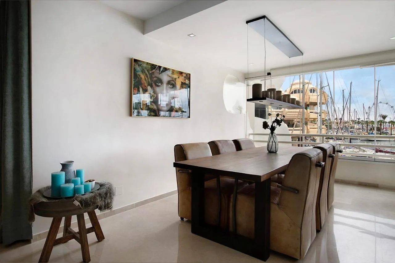 Puerto Marina Exclusive Apartment Benalmádena